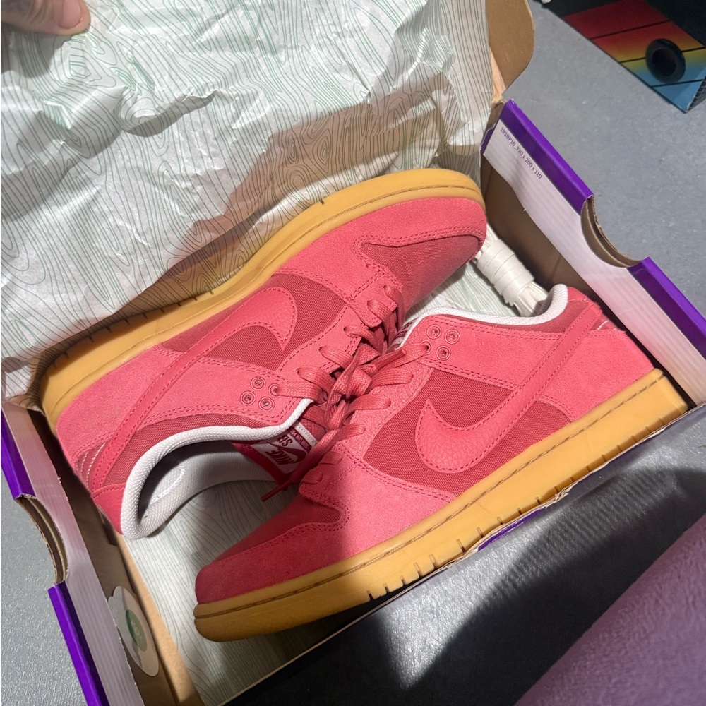 Nike SB Dunk Low Pro PRM in Purple and White